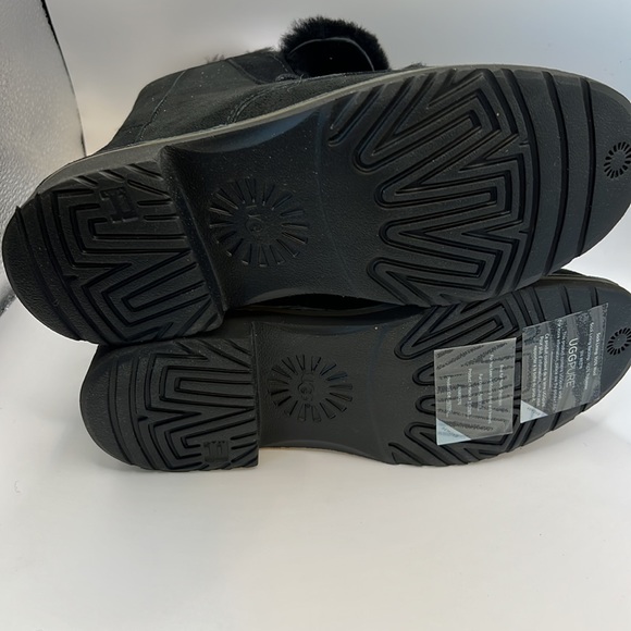 UGG Quincy Black Fur Boots size 5 NWB - Picture 5 of 8